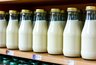 Миниатюра новости: Сплошная химия, кефира нет: в Роскачестве назвали бренды кефира, которые лучше не покупать даже со скидкой
