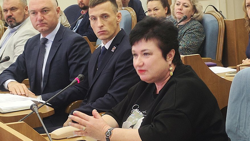 Главная картинка новости: Более 2500 семей бойцов СВО получили поддержку в Костромской области