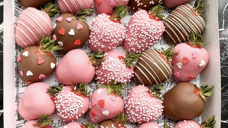 Главная картинка новости: Что подарить маме на День матери