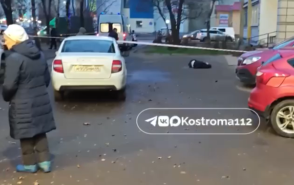 20-летний костромич погиб, выпав с балкона 12-го этажа