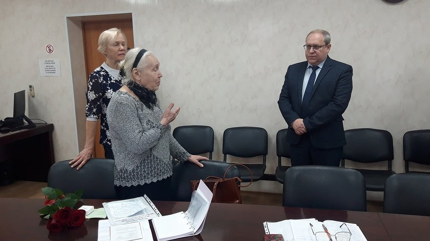 Главная картинка новости: В Костромской области семье погибшего бойца передали Орден Мужества