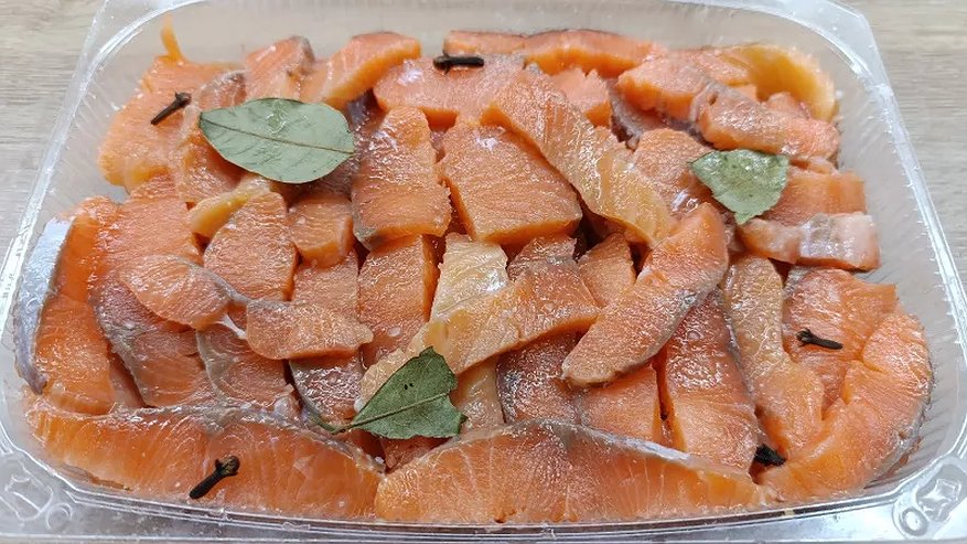 Главная картинка новости: Названа самая полезная рыба для пожилых: недорогая, вкусная и готовить ее легко