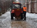 Кострома активно борется с гололедом на дорогах и тротуарах