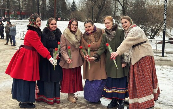 День Матери, географический диктант и шахматный турнир: куда сходить в выходные 29 и 30 ноября в Костроме (12+)