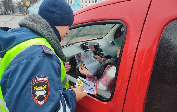 Не попадитесь в ловушку ГАИ: зачем инспектор спрашивает «Куда едете?» и какой ответ надо дать, чтобы не нарваться на штраф