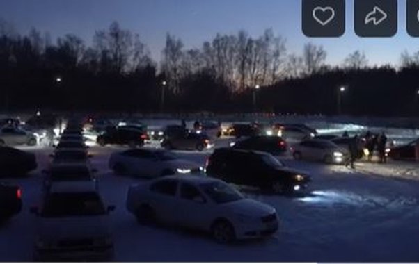 В Костроме автолюбители соберут гигантскую елку из машин