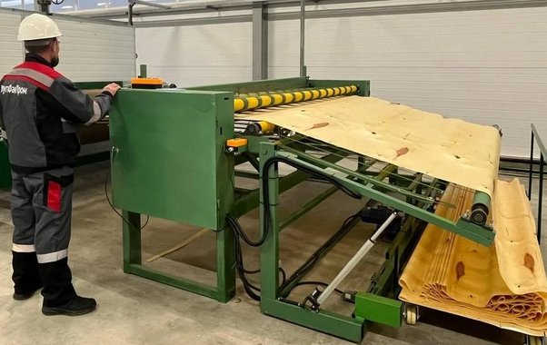 В Костромской области открыли завод по производству шпона