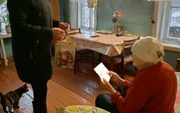 95-летняя труженица из Поназыревского района получила открытку от Владимира Путина