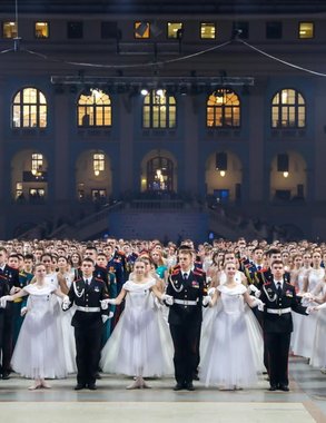 Четыре костромича выступят на  Кремлевском кадетском балу