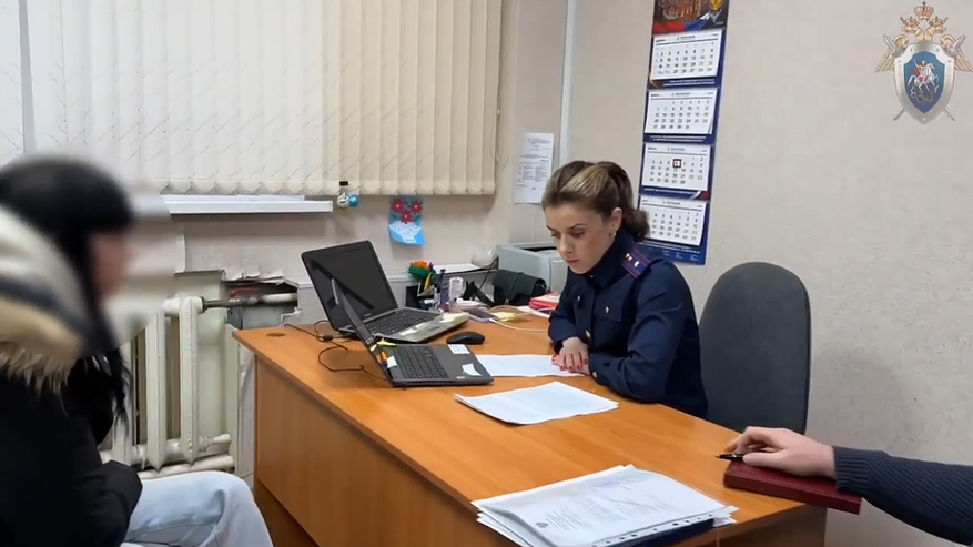 Главная картинка новости: Сотрудники пункта выдачи заказов в Костроме подозреваются в хищении товаров