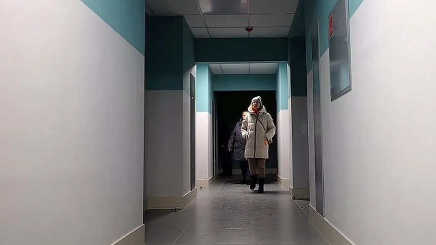 Главная картинка новости: В Костроме после вмешательства прокуратуры 22-летняя сирота получила квартиру