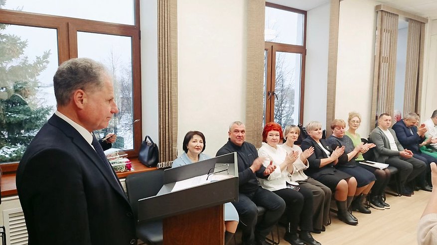 Главная картинка новости: Стало известно, кто возглавит Буйский муниципальный округ