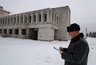 Миниатюра новости: В Вохомском районе заблокируют доступ к опасному заброшенному дому