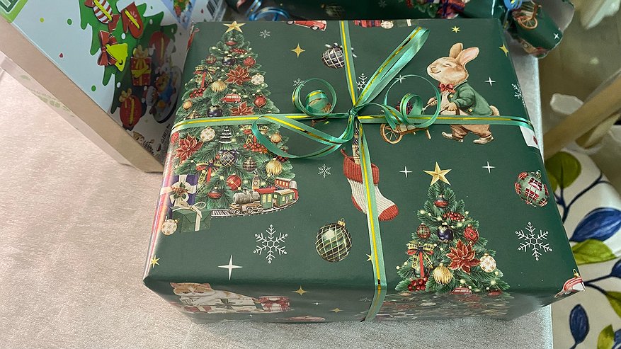 Главная картинка новости: Больше не дарите носки и мыло: 12 крутых идей с ВБ для Нового года - такой подарок оценит каждый