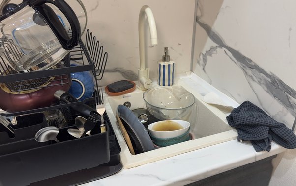 Вот что выдает плохую хозяйку: 10 вещей, которых не должно быть на кухне