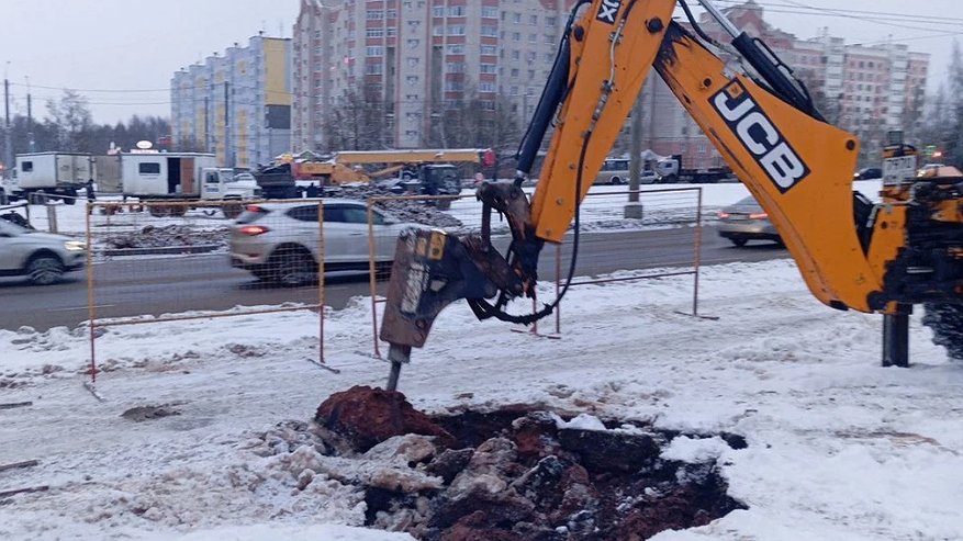 Главная картинка новости: В Костроме восстановили тепло по трем адресам, ремонт на других продолжается