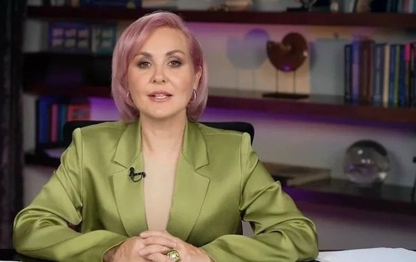 Восстанут из пепла: Василиса Володина назвала два знака, которым с 5 января предстоит полный счастья путь