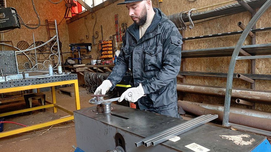 Главная картинка новости: В 2025 году благодаря системе соцконтрактов 729 костромских семей смогли повысить свой доход