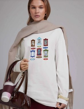 Костромские наличники стали частью коллекции футболок с символикой старинных городов