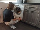 Почему нельзя оставлять дверцу стиральной машины открытой надолго: 90 процентов хозяек совершают эту ошибку