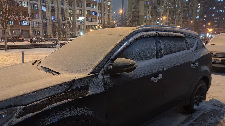 Главная картинка новости: Солдатский способ запустить мотор с севшим аккумулятором - сработает в любом месте, даже в глуши, где вокруг ни души