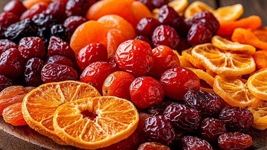 Главная картинка новости: Не курага, не изюм – и в 2 раза полезнее чернослива: назван самый полезный сухофрукт