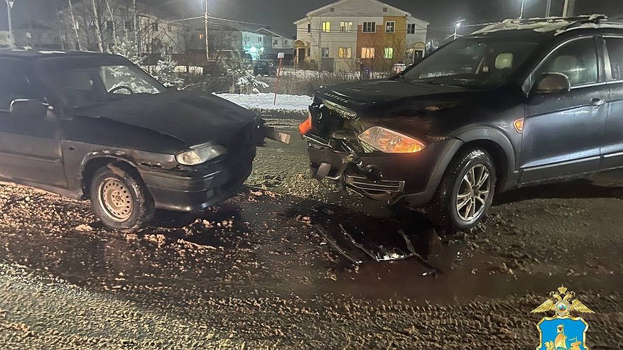 Главная картинка новости: Две девочки пострадали в ДТП на Апраксинском проезде в Костроме