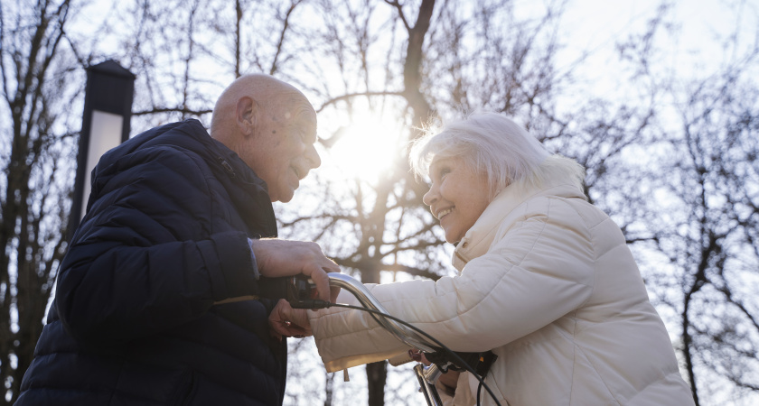 И работающим, и неработающим. Пенсионерам рассказали о разовой выплате 10 000 рублей с 18 ноября