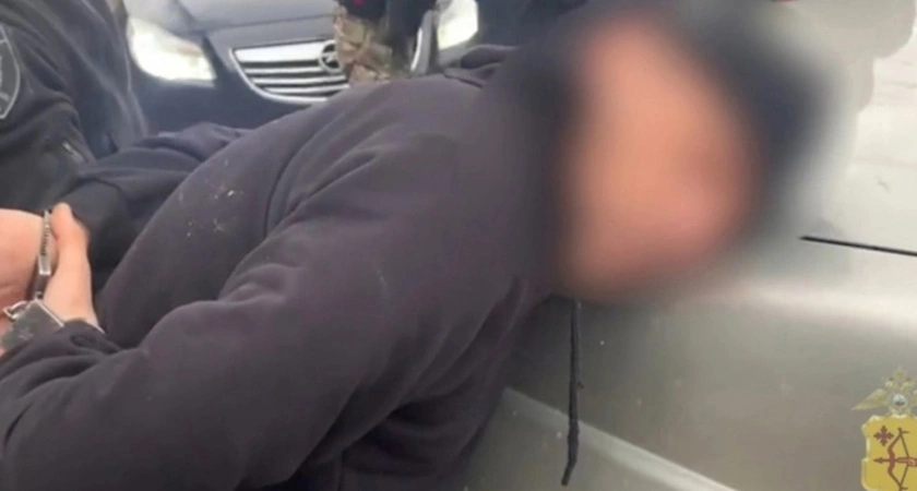 22-летний костромич с подругой попались с крупной партией мефедрона