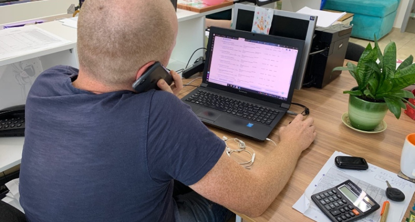 Мошенники заставили пожилого костромича снять со счетов почти 2 миллиона и передать им