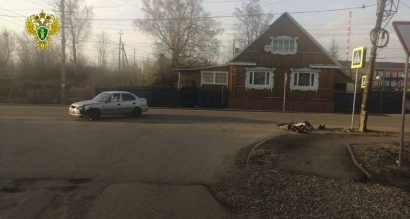 В Галиче 13-летний пассажир питбайка пострадал после столкновения с иномаркой