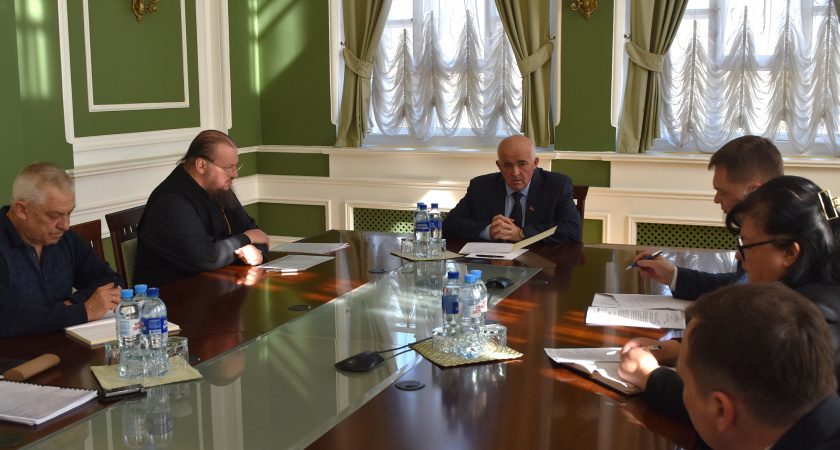 В Костроме восстановят Успенский собор