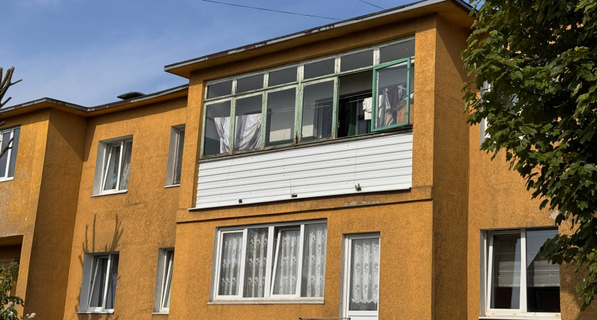 Указ подписан — ждите «гостей»: с июня штраф 50 тысяч рублей для всех собственников квартир с балконом