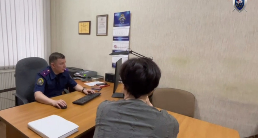 Не смогла подтвердить законность полученных денег: в Костромской области чиновницу уволили за утрату доверия