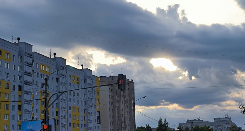 «Июль подложит всем свинью». Синоптики дали новый прогноз и сказали, к чему готовиться