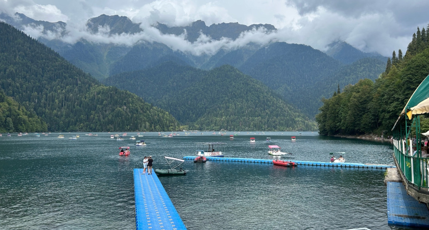 10 секретных пляжей Абхазии, о которых никто не рассказывает туристам