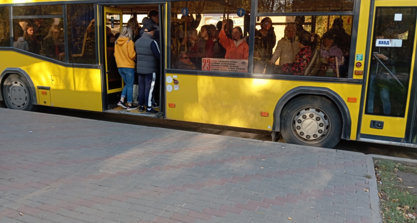 В Костроме пустят дополнительные автобусы в ночь с 16 на 17 июля