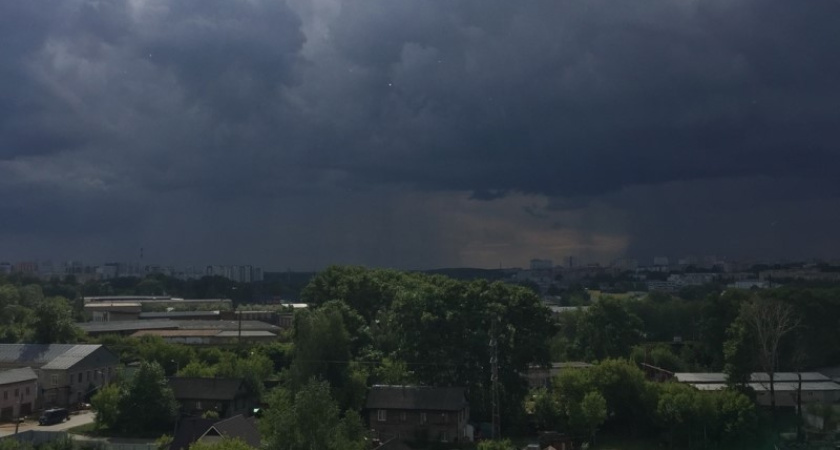 Костромскую область могут накрыть грозы с градом и штормовым ветром