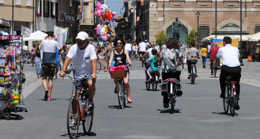 Что русскому - норма, в Италии - стыд: итальянец рассказал о 5 странных вещах в России, которых в Италии никто не понимает