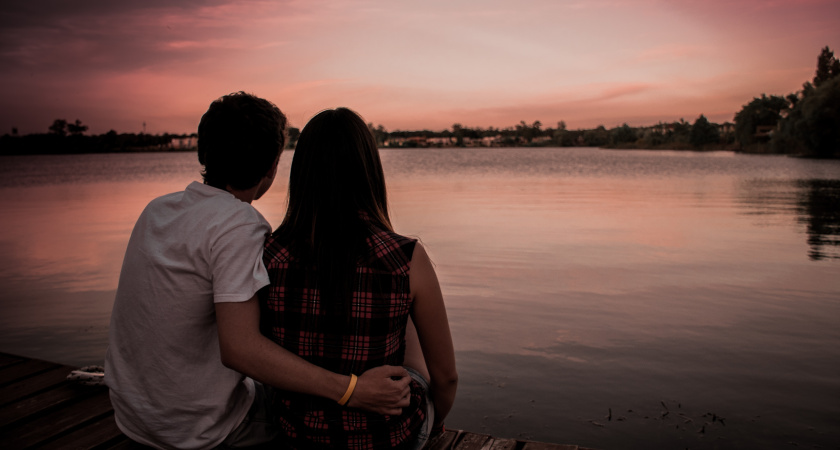 Жена 3 субботы подряд уходила на работу — я ничего не подозревал, пока она не "прокололась"