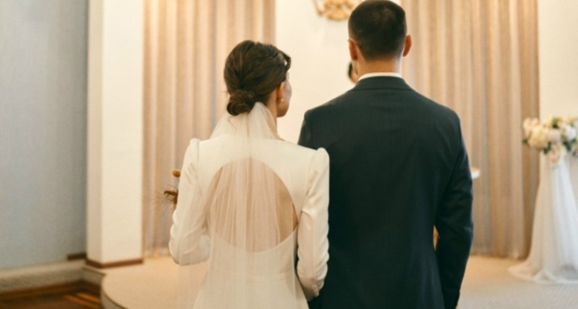 В зеркальную дату августа в брак вступили 19 пар в Костромской области