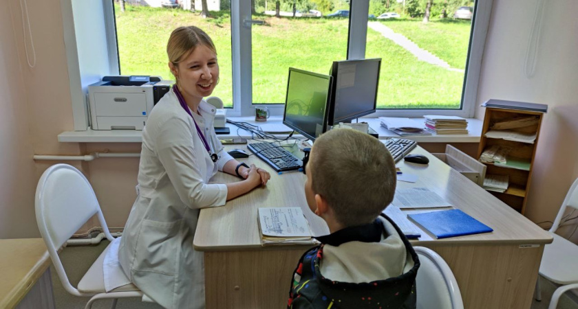 В Костромской области штат врачей и медсестер пополнился молодыми специалистами