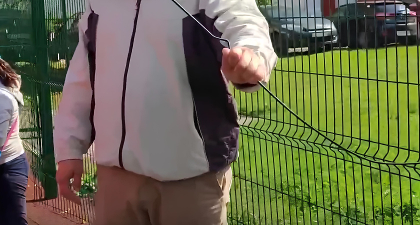 В Костроме спортплощадка на улице Свердлова стала опасным местом