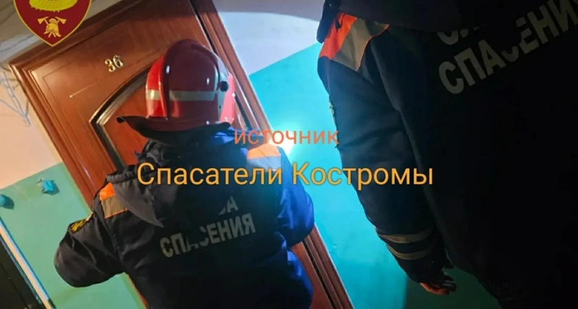 При выезде на вскрытие дверей костромские спасатели нашли труп