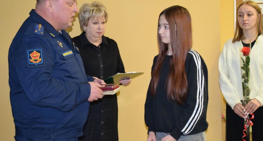 В Костромской области семьям погибших бойцов вручили Ордена Мужества