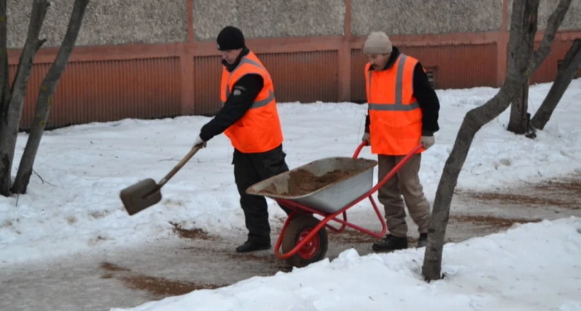 В Костромской области 23 управляющие компании получили предупреждения из-за неудовлетворительной уборки снега