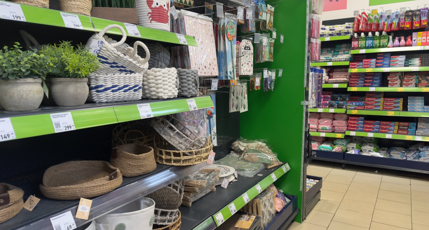 Зашла в «Фикс Прайс» после праздников — целая выставка новинок: показываю самые интересные вещи