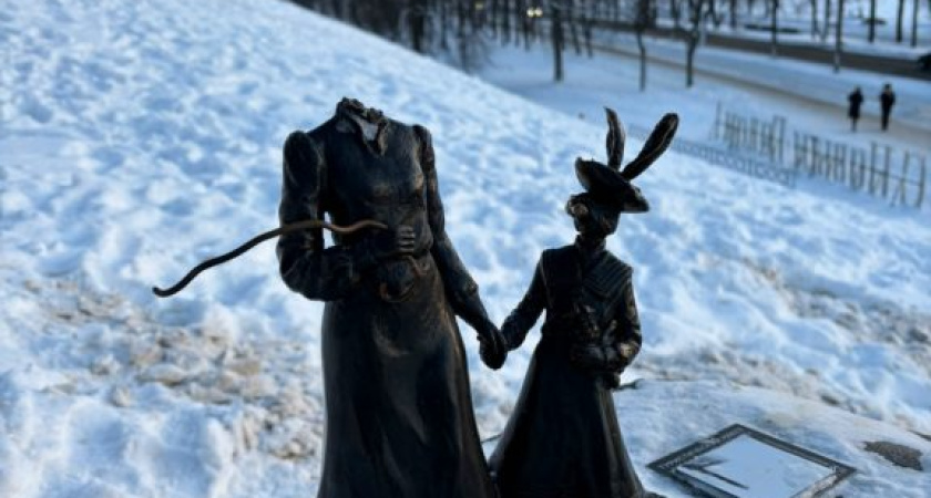 В Костроме трех "Мазайских зайцев" отправили на реставрацию