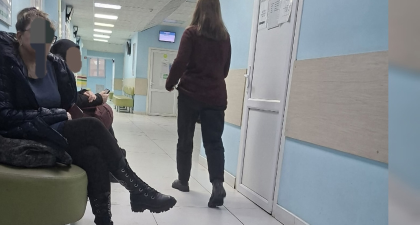 В Костроме появился новый способ записи ко врачу с помощью робота