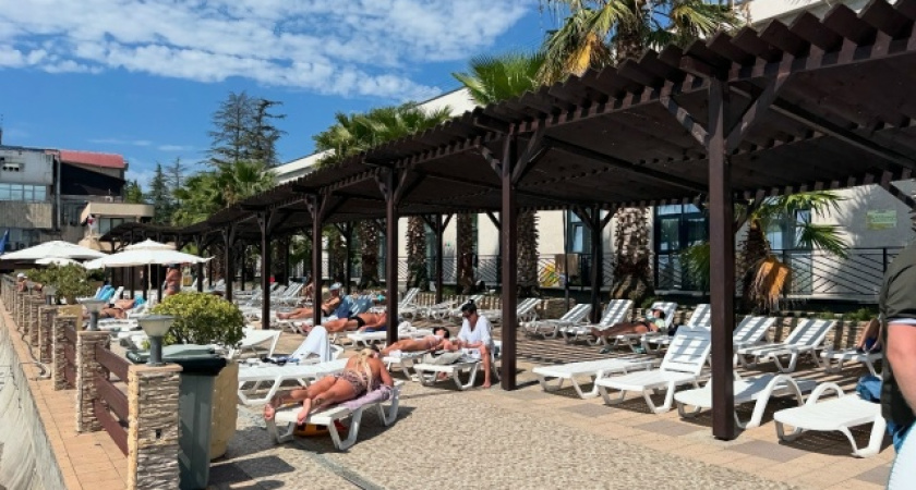 В 2-3 раза дешевле Сочи и в 2 раза лучше сервис: где россиянам выгодно отдохнуть летом 2026 года